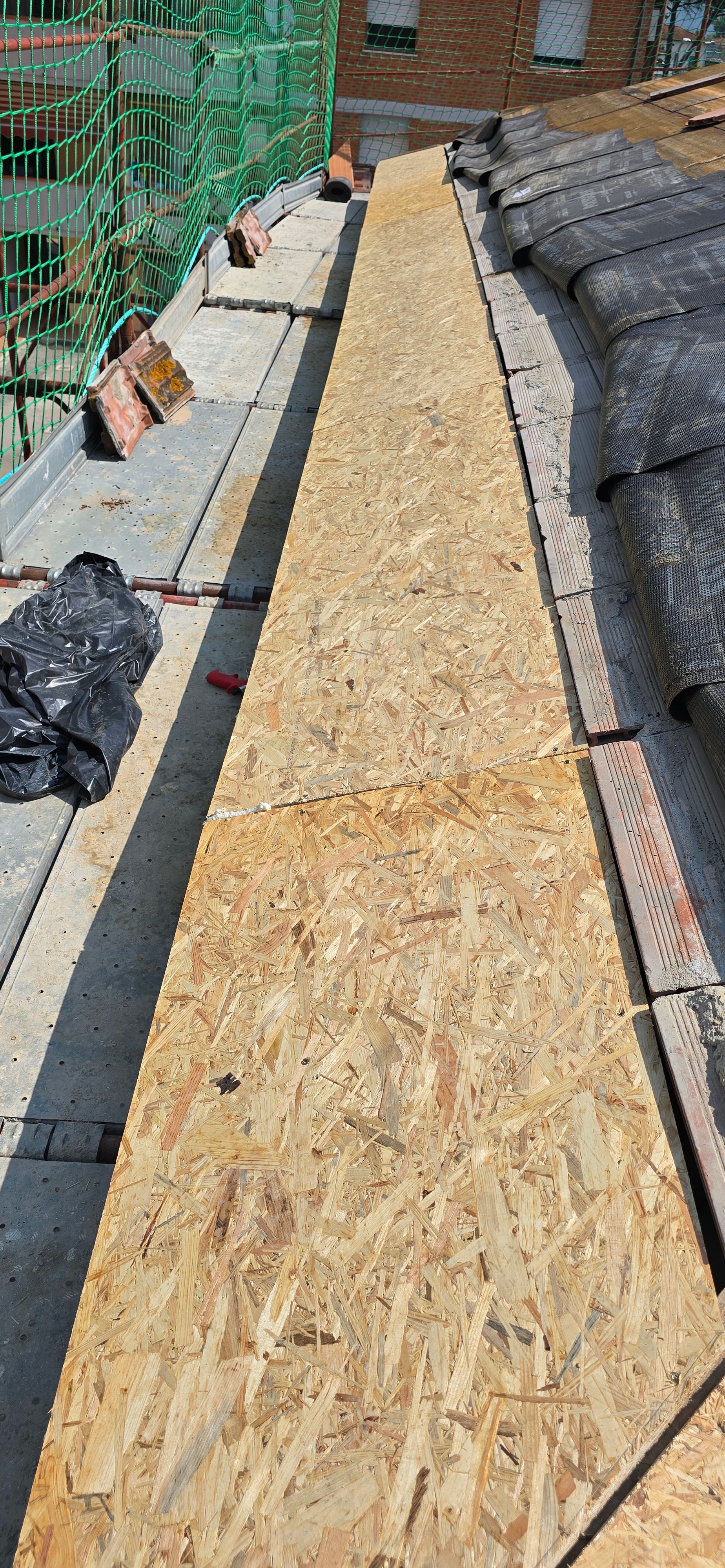 Rifacimento gronda tetto